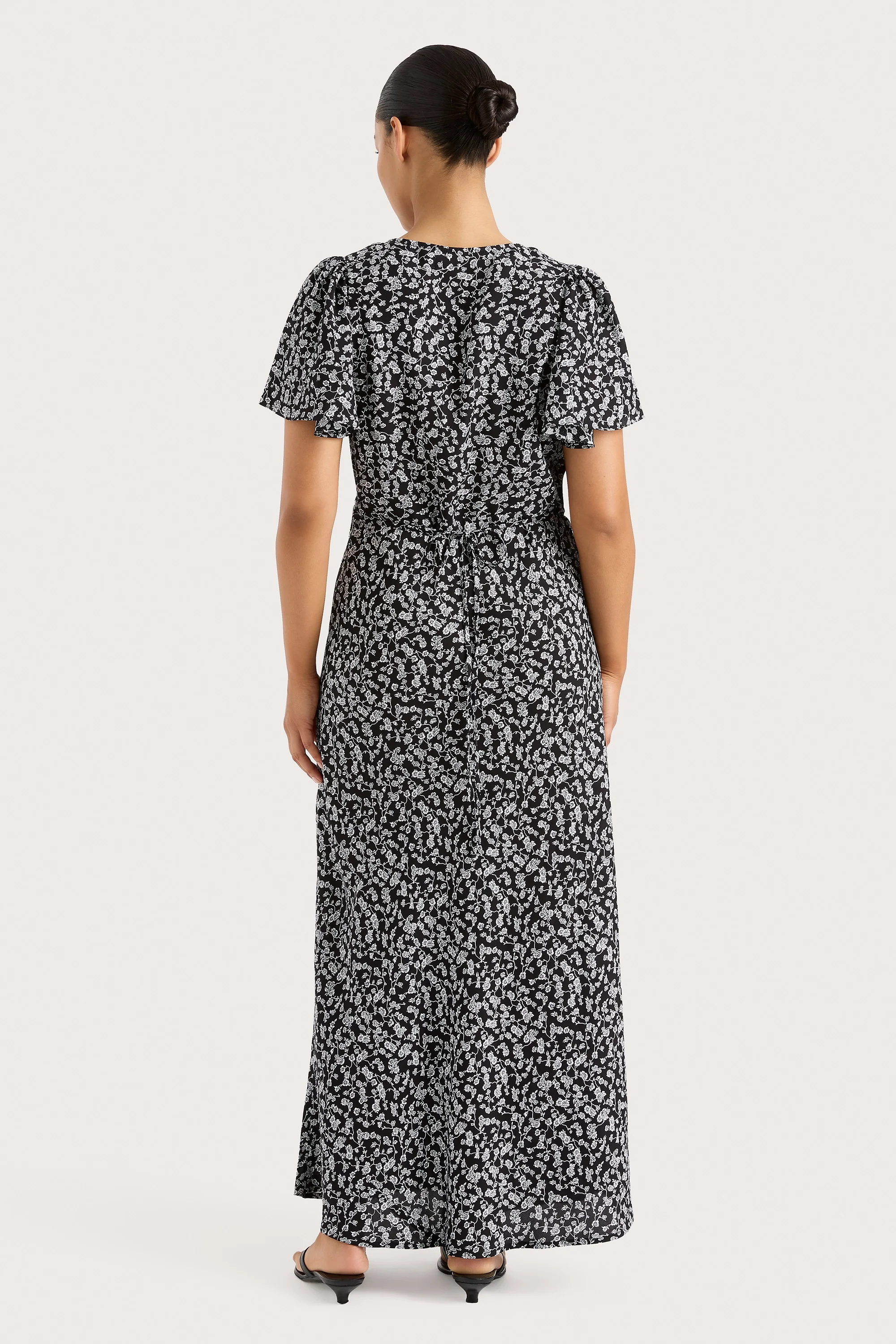 Boda Midi Dress Amaryllis Floral Black - Final Sale - Image 9