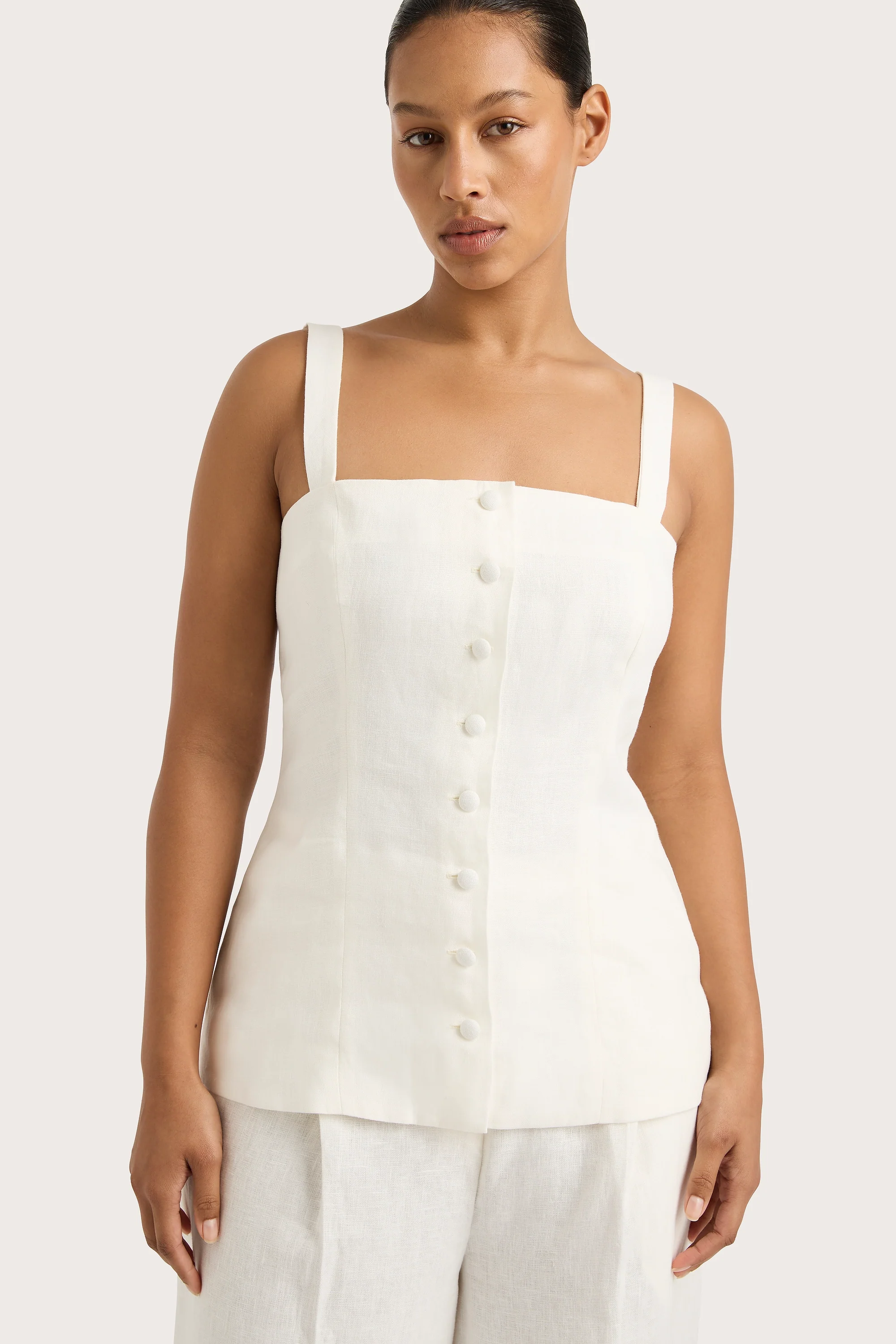 Corbiere Vest White - Final Sale - Image 8