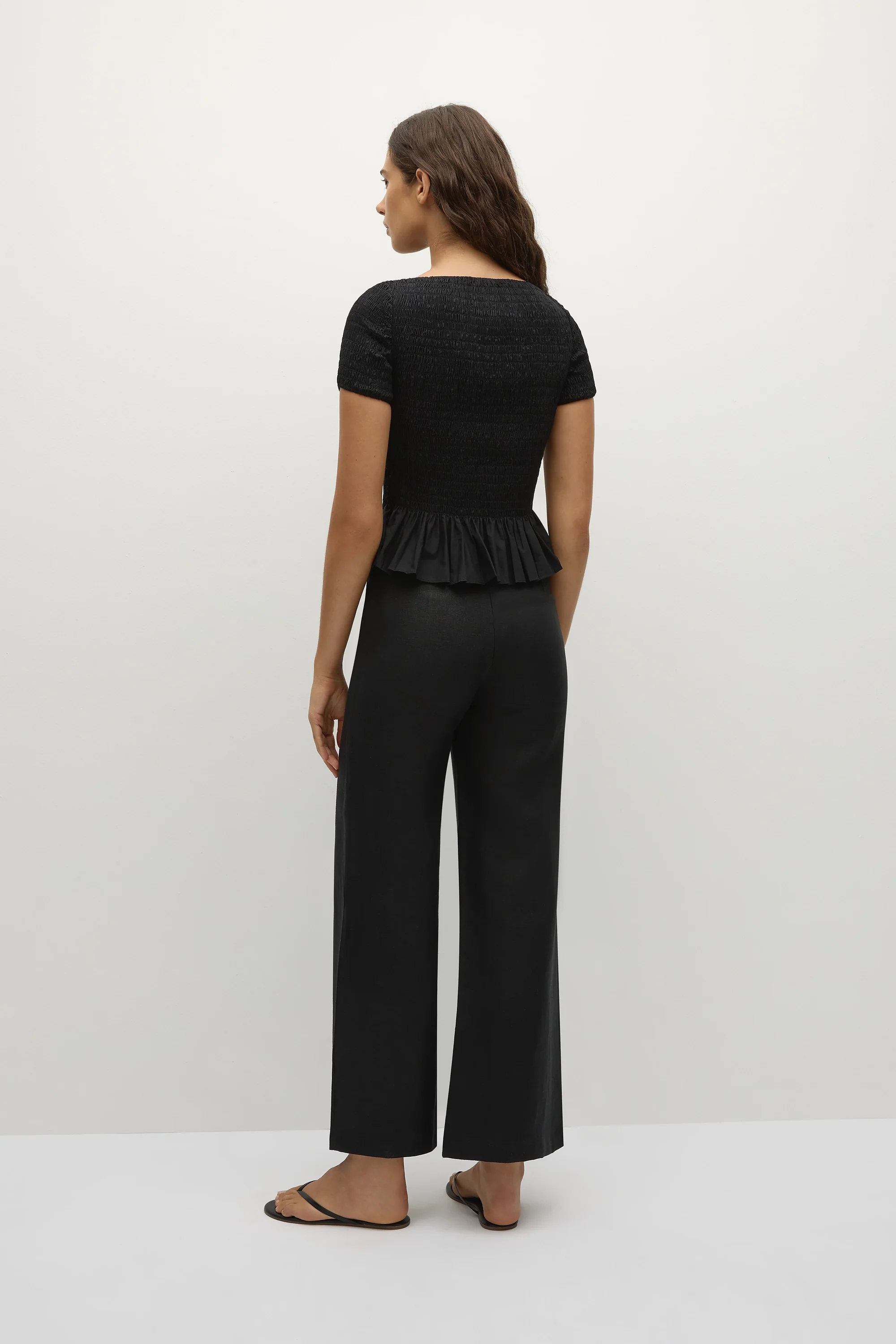Deboni Top Black - Final Sale - Image 4