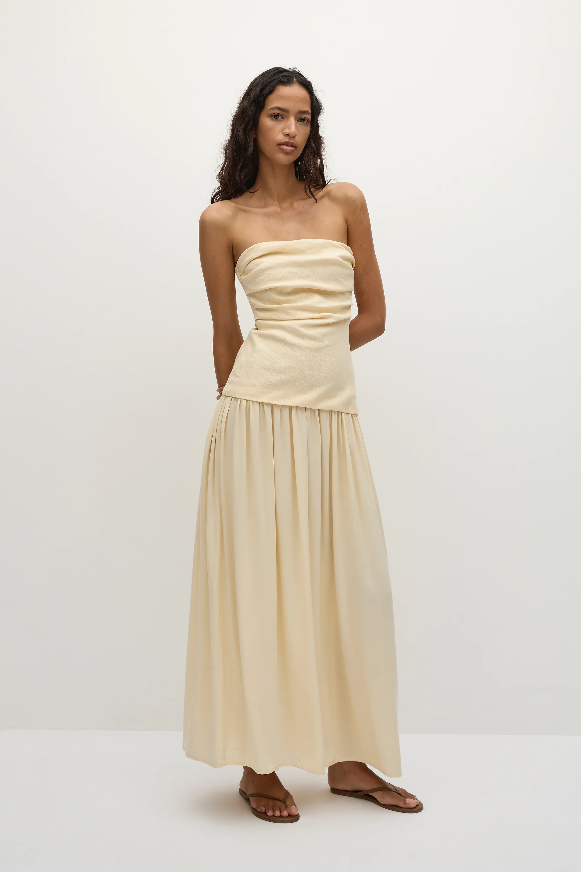 Hedy Maxi Dress Butter - Final Sale - Image 4
