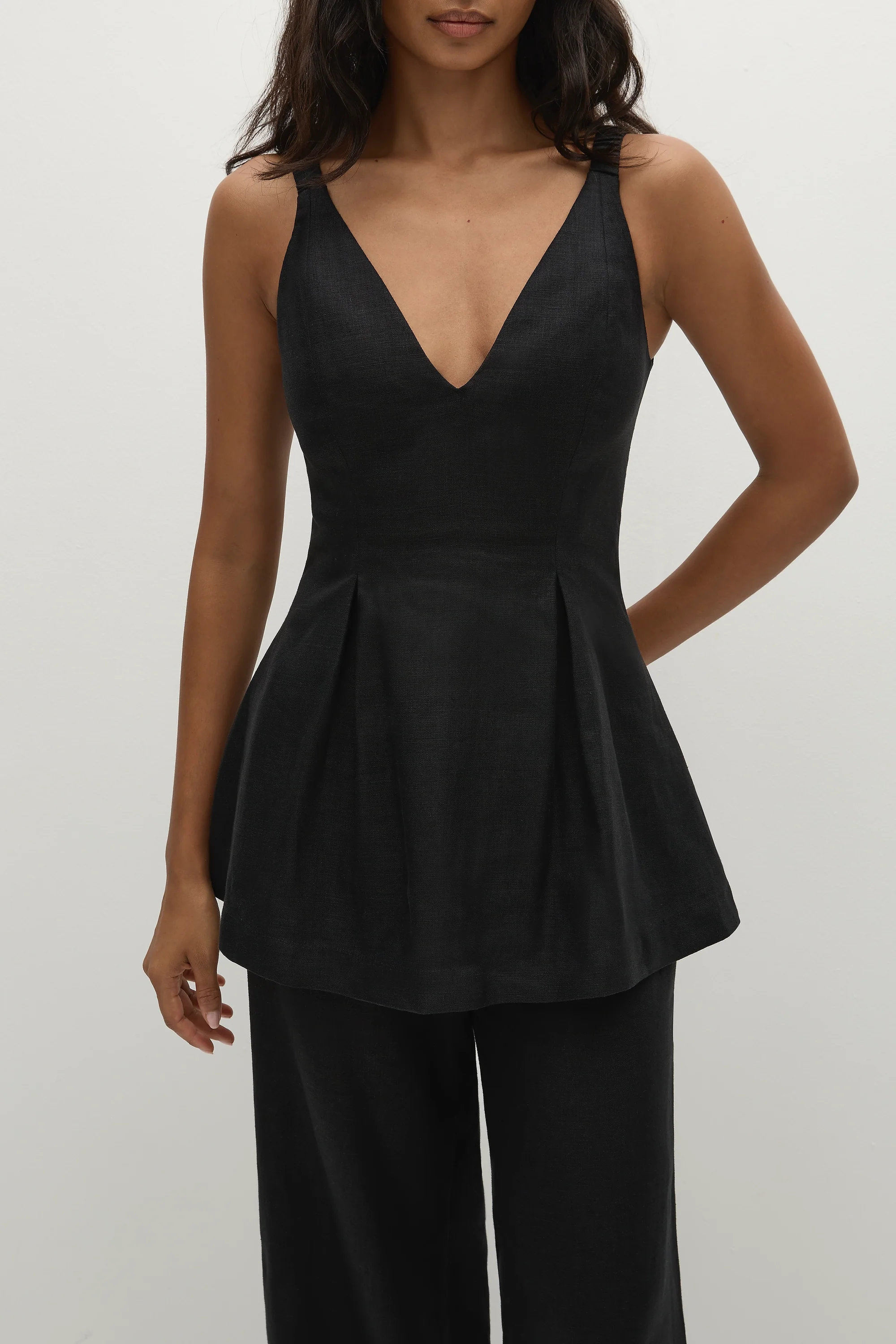 Lola Top Black - Final Sale - Image 3